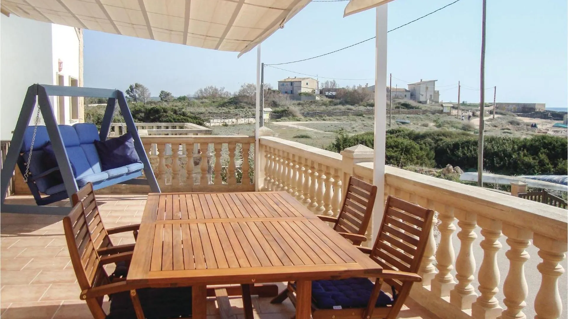 Vakantiehuis Stunning Home In Ses Covetes With Kitchen Spanje